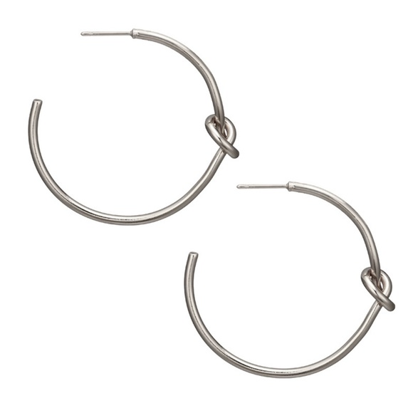 Unique Design//Bow Hoop Earrings Gold Silver - Picture 4 of 6